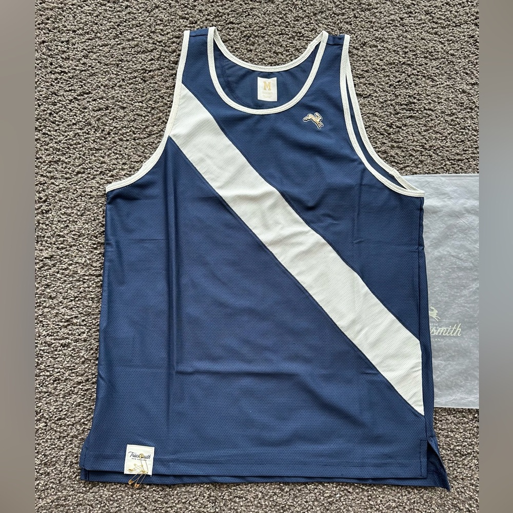 Tracksmith Van Cortlandt Singlet - Size M - Navy/Ivory